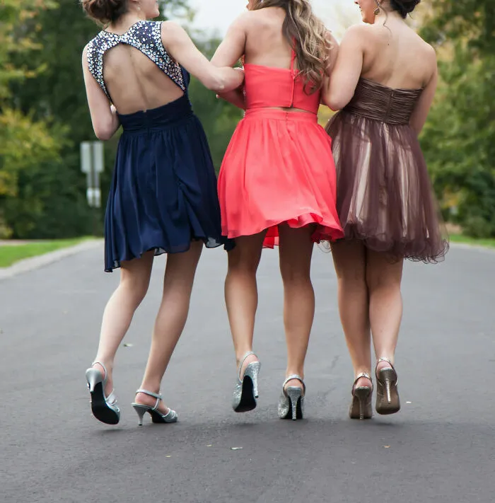 50 Hilarious And Absurd Things Schools Have Done, According To Parents