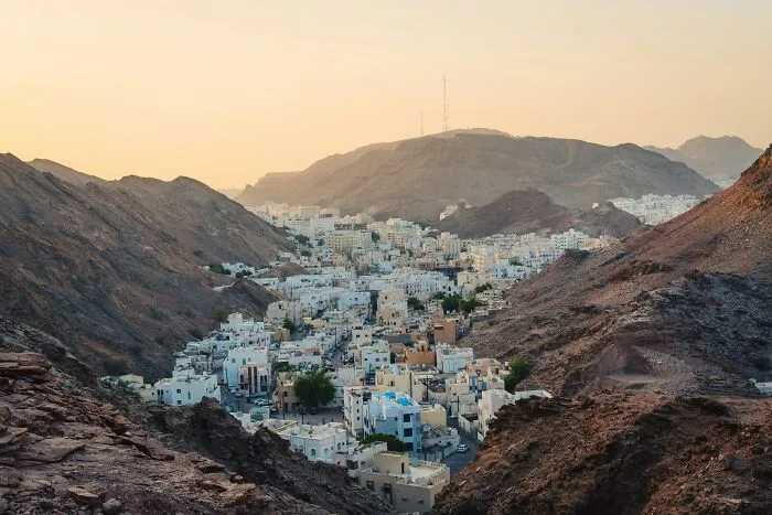32 People Share Shocking Reasons They'd Never Want To Travel To These Countries Again 