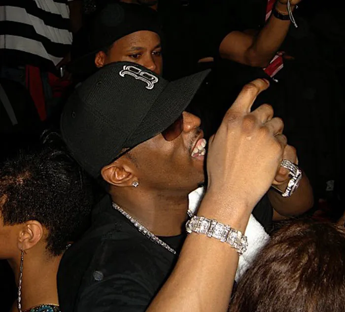 35 Shocking Celebrity Scandals That You Probably Haven’t Heard Before
