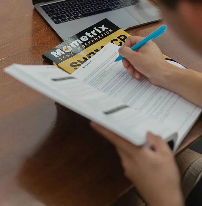 Americans Who Moved Abroad Share What Things Are Scams In The US, Here Are The 45 Best Posts