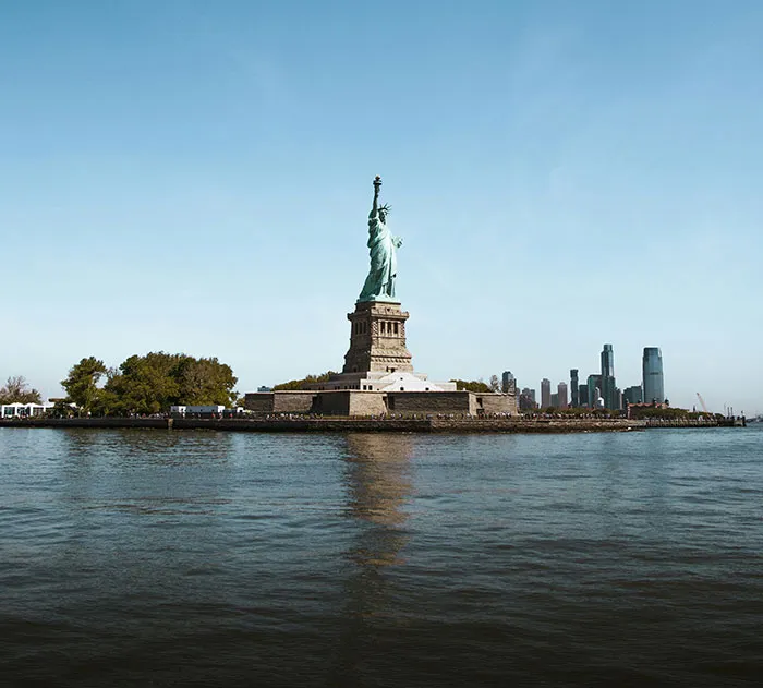 Americans Who Moved Abroad Share What Things Are Scams In The US, Here Are The 45 Best Posts
