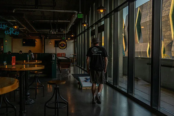 “You Can’t Make This Up”: 30 Retail Workers Recall Their Wildest Encounters With Customers