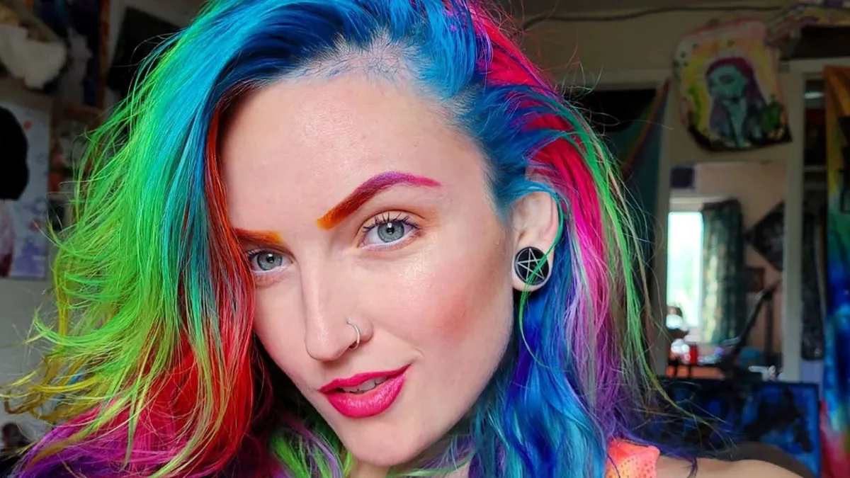 30 Times Women Changed Their Hair Color And Were So Thrilled With The Results