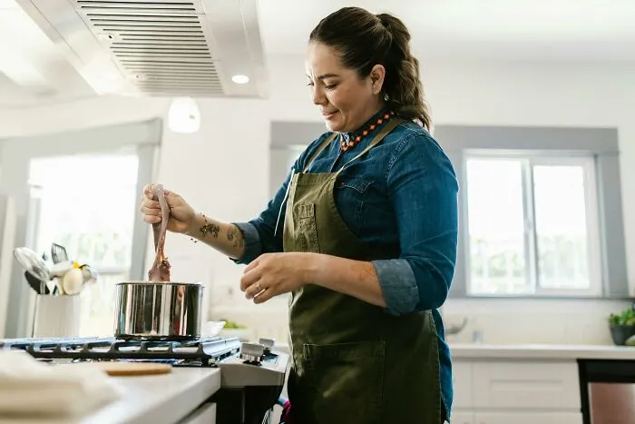The Best Thrifty Hacks To Lower Your Living Costs According To These Folks (39 Examples)