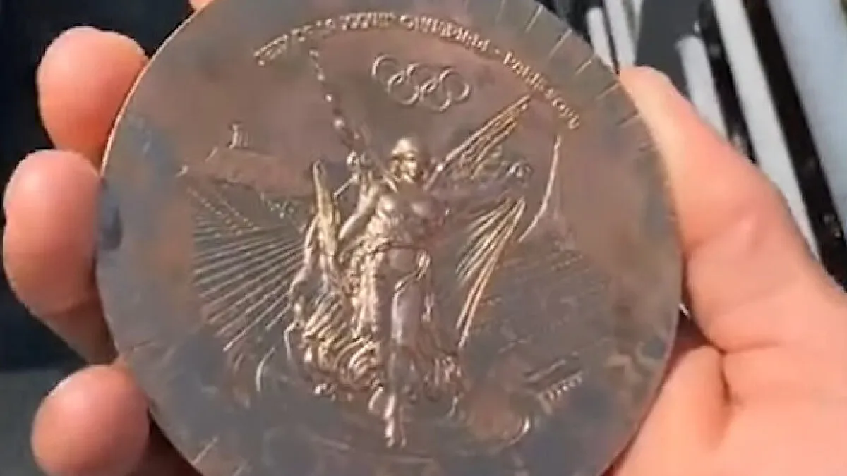 "They Look Like Ashtrays": More Than 100 Paris Olympic Athletes Return Medals In Just 4 Months