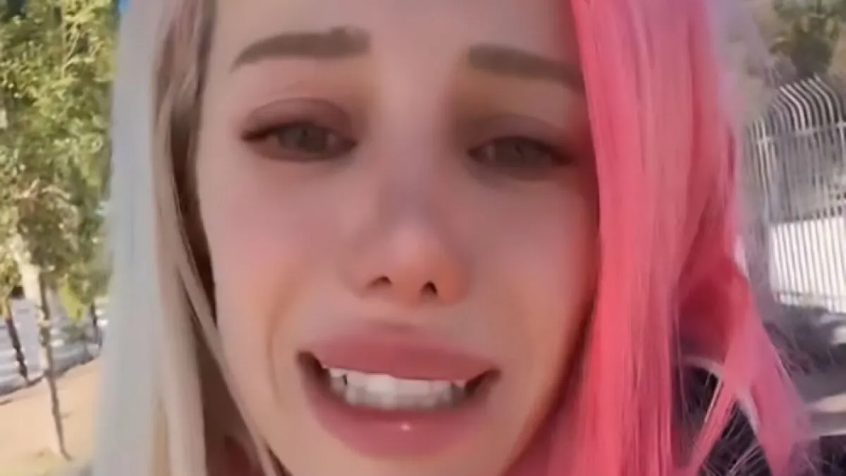 "No One Needs It": Woman Tears Up After Ozempic Use Leads To Heartbreaking Diagnosis