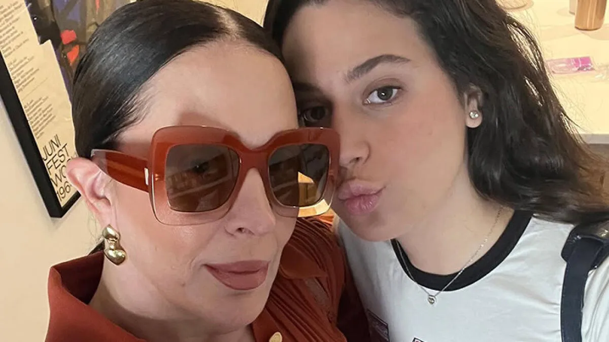 "Should Be Arrested": Internet Furious At Mom For Giving Intimate Toy To Daughter "Too Early"