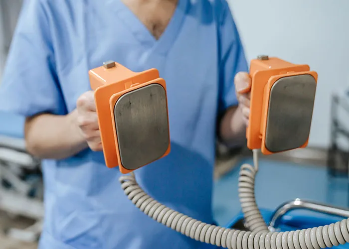 “They're Not Dead Until They're Warm”: 30 Medical Facts That Should Come With A Warning Label