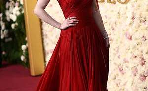40 Unforgettable Outfits At The 2025 Golden Globes Red Carpet