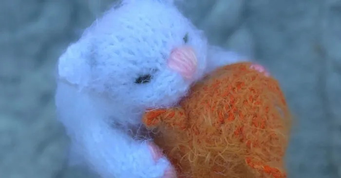My Knitted Realistic Kittens (10 Pics)