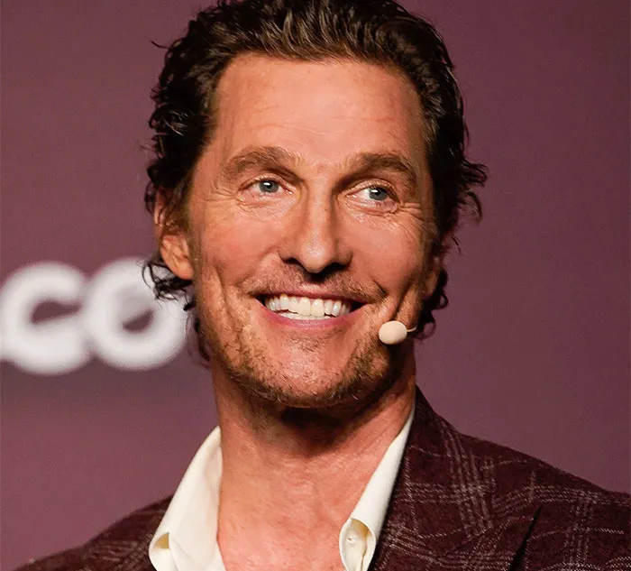 42 Kind Celebs Who Met Fans And Left Such A Positive Impression, They Had To Share It Online