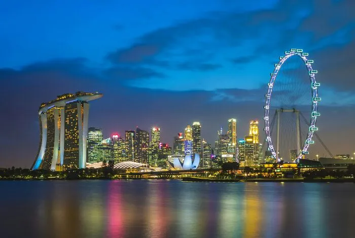 32 People Share Shocking Reasons They'd Never Want To Travel To These Countries Again 