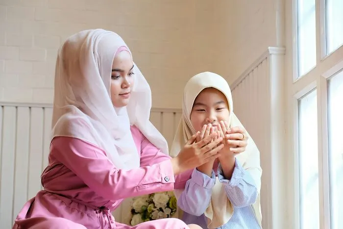 21 Parents Lay Bare The Culture Shocks And Lessons Of Raising Their Kids Overseas