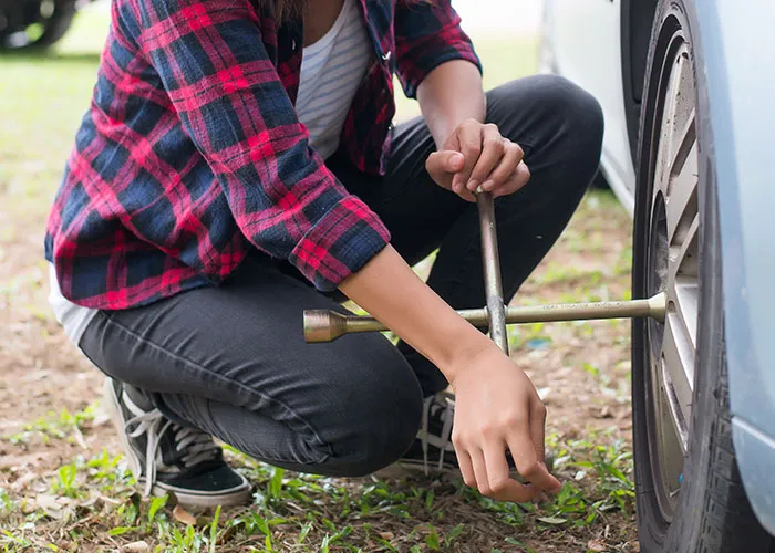 40 Feminine ‘Faux Pas’ Women Are Flaunting Like They’re Badges Of Honor