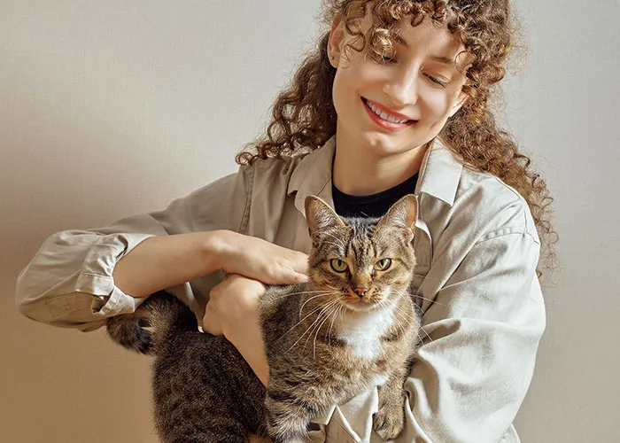 40 Feminine ‘Faux Pas’ Women Are Flaunting Like They’re Badges Of Honor