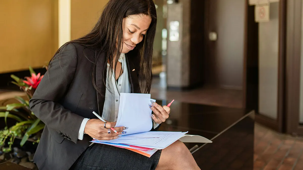If You’re Looking For A Remote Job That Doesn’t Have To Be Much Fun, These 27 Are Just For You