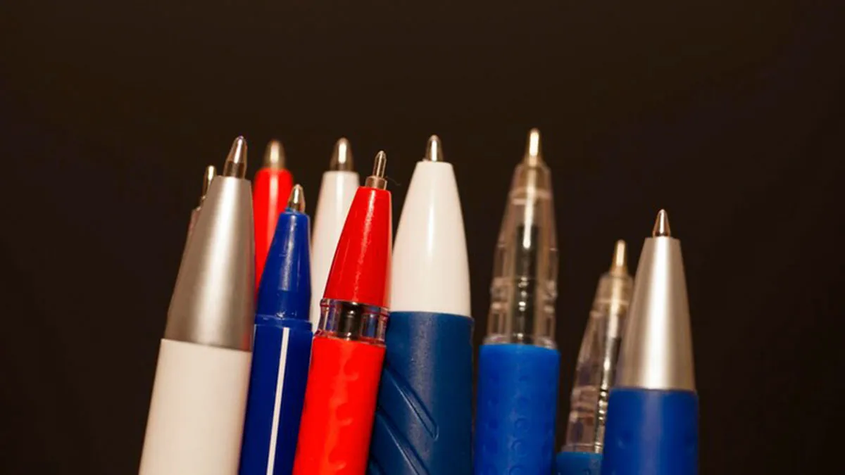 Left-Handers Share What Truly Doesn't Work Right For Them, The Replies Are Surprising (28 Examples)