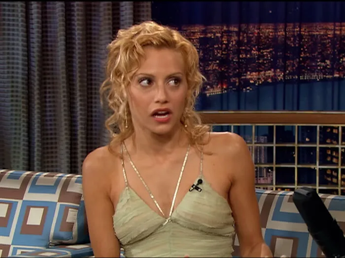 30 Tragic Celebrity Deaths That Still Haunt Fans
