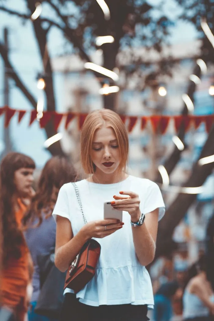 "Absence Of Critical Thinking": 30 Social Trends That Worry People