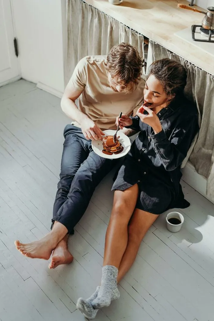 People Share 29 Reasons They Believe They Gained A Lot Of Weight