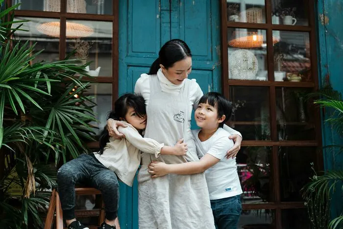 21 Parents Lay Bare The Culture Shocks And Lessons Of Raising Their Kids Overseas