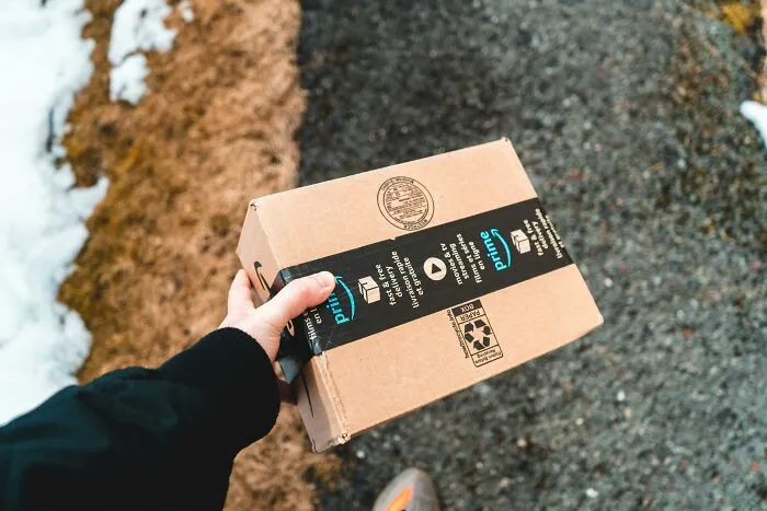 "Cutting Out Amazon Prime": 34 Folks Reveal Frugal Hacks They Plan to Implement In 2025