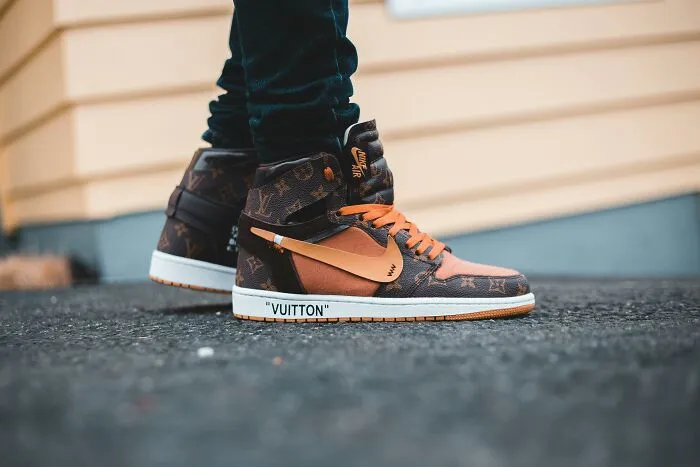 People Say They Would Rather Look Uncool Than Be A Part Of These 27 Excessive Trends
