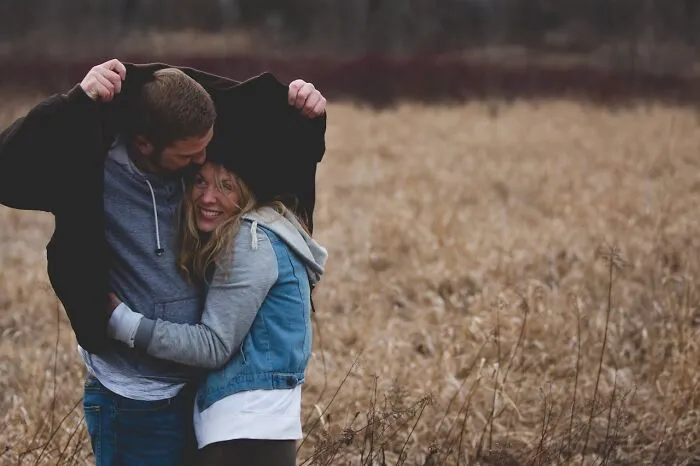 50 Non-Sexual Traits And Habits That Women Find Incredibly Attractive In Men