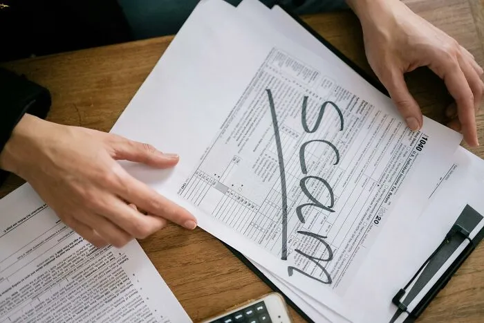 "Fraud Analyst": 27 Incredible Work From Home Jobs That Pay Over $30 Per Hour