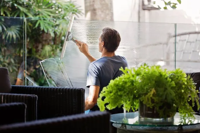 50 Non-Sexual Traits And Habits That Women Find Incredibly Attractive In Men