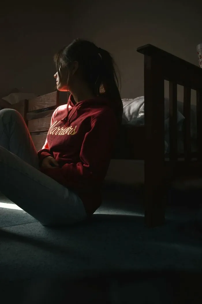 35 Posts Calling Out Social Norms That Should No Longer Be Accepted