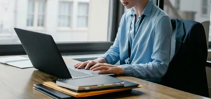 "I Have 30 Email Addresses": 26 Slightly Unethical Life Hacks That Just Seem To Work