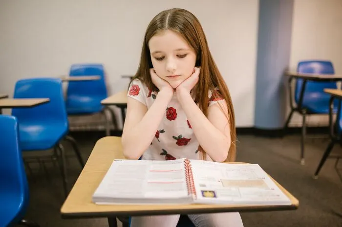 50 Hilarious And Absurd Things Schools Have Done, According To Parents