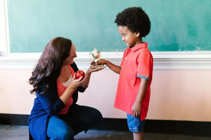 50 Hilarious And Absurd Things Schools Have Done, According To Parents