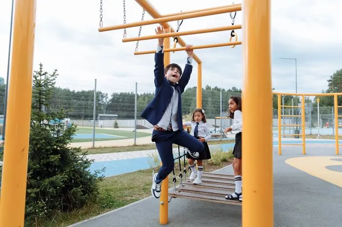 50 Hilarious And Absurd Things Schools Have Done, According To Parents