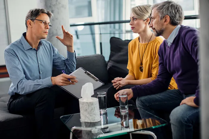 36 Interesting And Effective Psychological Tricks To Mess With People
