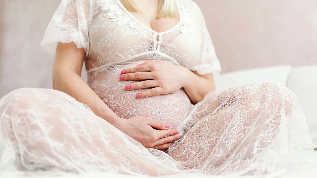 “[Am I The Jerk] For Telling My Mom I Won’t Help With Sister’s Wedding Prep After Giving Birth?”
