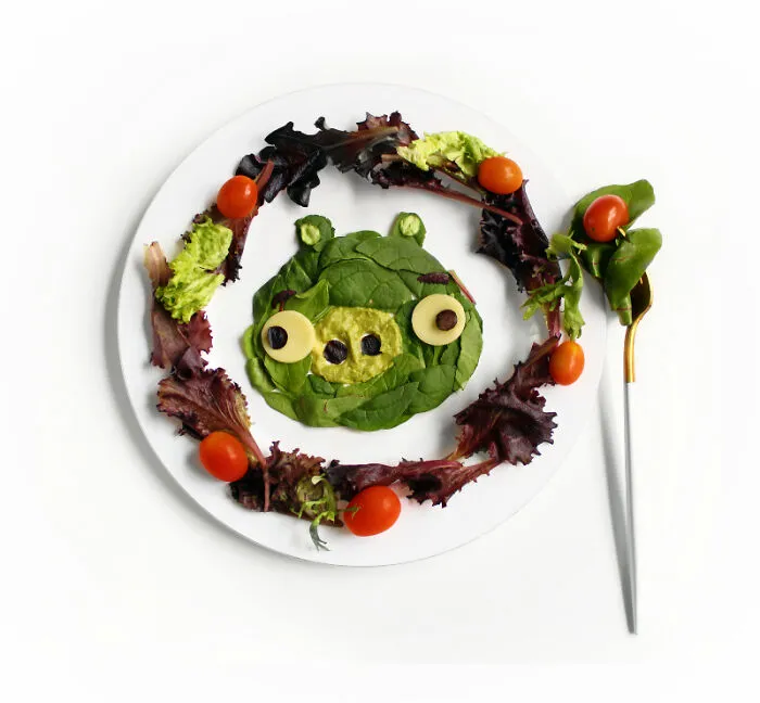 Angry Birds - Corporal Pig Made With Veggies