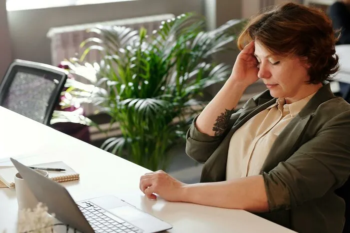 37 Best Perks Of Not Having To Go To The Office That Many People Don’t Even Speak About