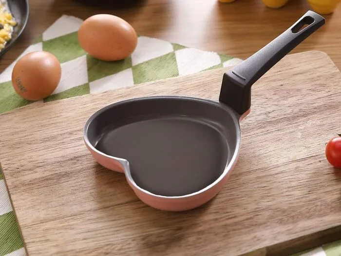 Who Says Breakfast Can't Be A Love Letter: Cook Up Some Extra Affection With This <a Style="Display:inline;" Href="Https://Www.amazon.com/Dp/B01a04i6zg?ascsubtag=7763514%2c34%2c37%2cd%2c0%2c0%2c0%2c1396%3a1%3b900%3a2%3b974%3a3%3b1125%3a2%3b1338%3a1%2c53306651%2c0%2c0%2cgoogle&btn_ref=srctok-E5bf5a36412f1a63&th=1&linkcode=ll1&tag=bpscorpion-20&linkid=a043b6a68e5cd304f72c9c83aa8af207&language=en_us&ref_=as_li_ss_tl" Target="_blank"> <span Style="Font: Inherit; Color: #d74b1f;"> Heart-Shaped Non-Stick Pan</Span>, Its Also Useful For Those Looking To Add A Little Romance To Their Morning Meal