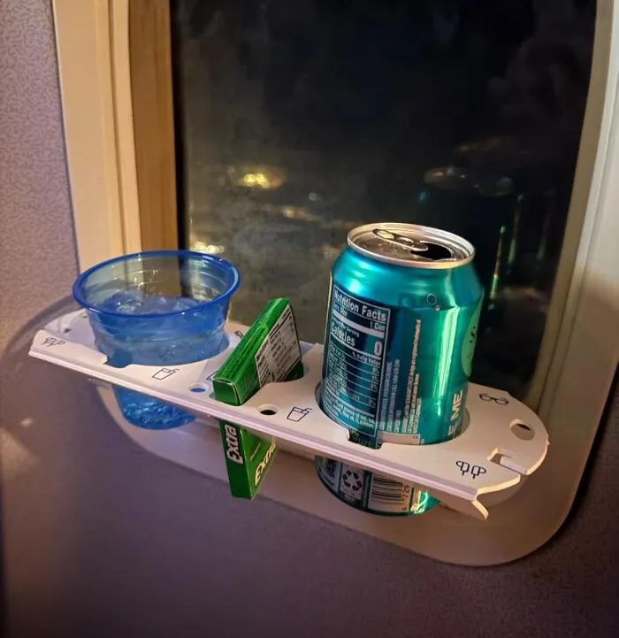 Stay Organized And Entertained At 30,000 Feet With <a Style="Display:inline;" Href=" Https://Www.amazon.com/Bevledge/Dp/B07kxl1yvm?ie=utf8&linkcode=ll1&tag=bporca-20&linkid=a56a0d53cbc3123cf29f548e0034d3a2&language=en_us&ref_=as_li_ss_tl" Target="_blank"><span Style="Font: Inherit; Color: #d74b1f;"> Airplane Window Organization Station </Span>! This Clever Accessory Keeps Your Phone, Tablet, And Other Essentials Within Reach, Making Your Flight A Whole Lot More Enjoyable