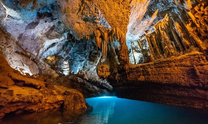 Jeita Grotto
