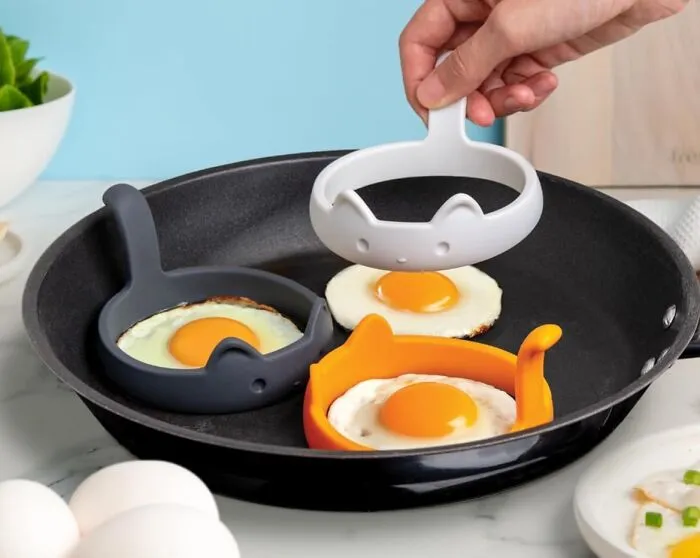 Purr-Fectly Cooked Eggs Every Time - These <a Style="Display:inline;" Href="Https://Www.amazon.com/Ototo-Egg-Ring/Dp/B0d5bjnhg8?ie=utf8&th=1&linkcode=ll1&tag=bpfox-20&linkid=f9c065e13504892050dfc6876d6d2956&language=en_us&ref_=as_li_ss_tl" Target="_blank"><span Style="Font: Inherit; Color: #d74b1f;"> Cat Shaped Egg Rings </Span> Are The Cat's Meow Of Breakfast Accessories