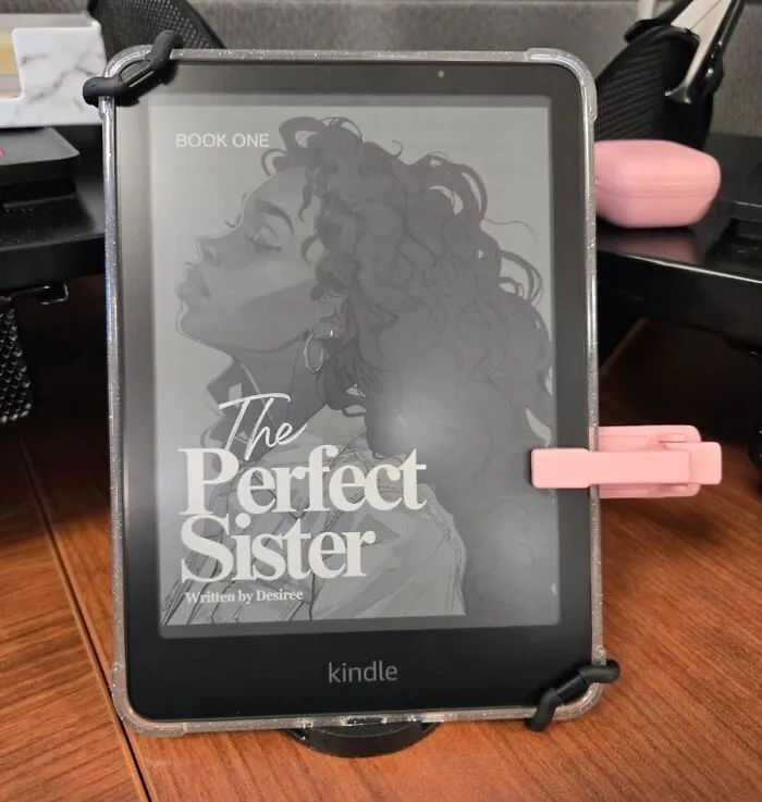 Get Lost In A Good Book Without Getting Lost In The Weight Of Actual Pages With The <a Style="Display:inline;" Href="Https://Www.amazon.com/All-New-Amazon-Kindle-Paperwhite-Glare-Free/Dp/B0cfpjyx7p?ie=utf8&linkcode=ll1&tag=bpparrot-20&linkid=de52736e9e35513ba419b3efb8776de9&language=en_us&ref_=as_li_ss_tl" Target="_blank"><span Style="Font: Inherit; Color: #d74b1f;"> Amazon Kindle </Span> That's Basically A Magic Portal To Infinite Reading Possibilities