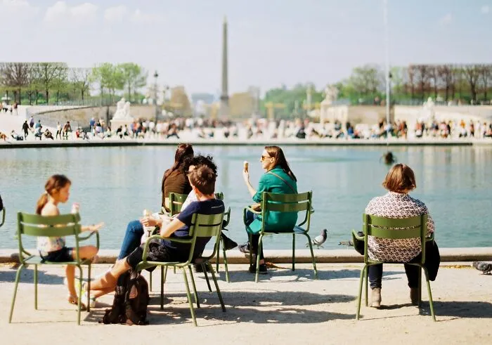 33 Cultural Differences People Were Shocked To See Abroad
