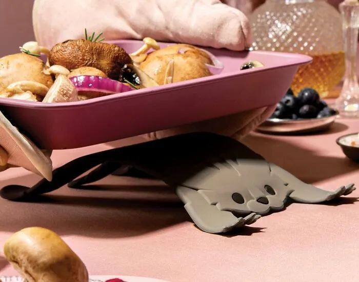Why Settle For Boring Potholders When You Can Elevate Your Kitchen Vibe With This <a Style="Display:inline;" Href="Https://Www.amazon.com/Ototo-Scaredy-Cat-Resistant-Countertops/Dp/B09ff4hc7r?&linkcode=ll1&tag=bpsquirrel-20&linkid=a91fcf15e88e7e0991ae435e343a68ee&language=en_us&ref_=as_li_ss_tl" Target="_blank"><span Style="Font: Inherit; Color: #d74b1f;"> Cat Kitchen Trivet</Span>, Your Countertops Will Be A Purr-Fect Place To Put Those Hot Pots