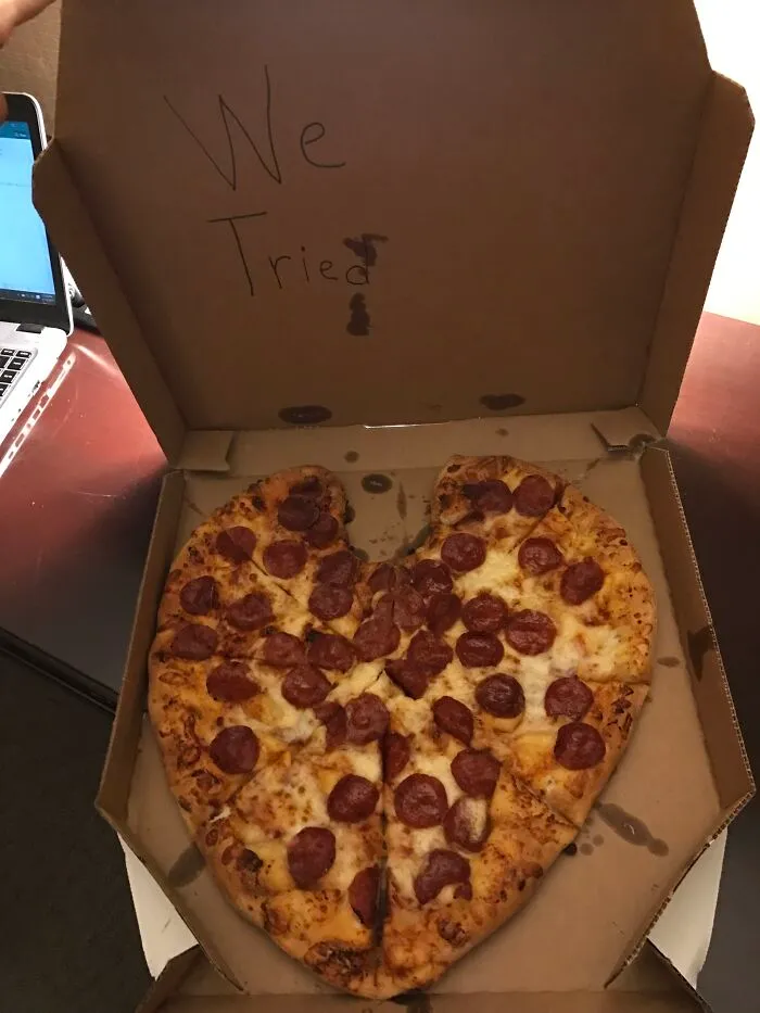 Girlfriend Called Dominos To Send Me A Surprise Heart-Shape Valentine's Day Pizza While I'm On A Business Trip