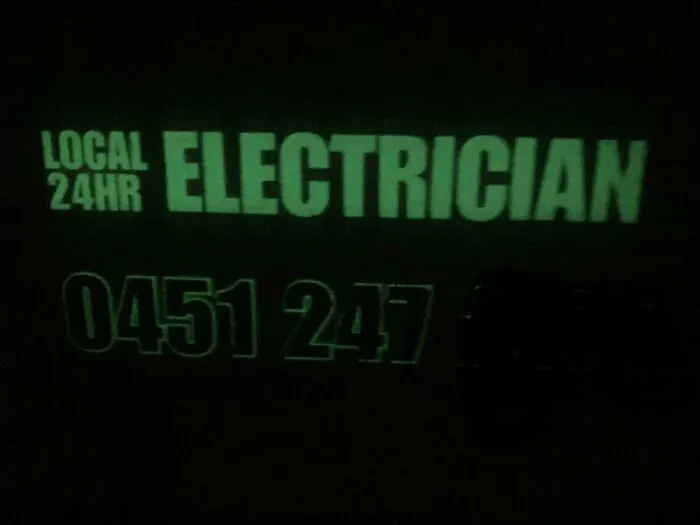 My Power Went Out And I Realised This Fridge Magnet Glows In The Dark