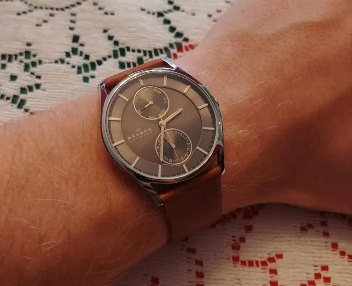 <a style="display:inline;" href="https://www.amazon.com/Skagen-Quartz-Stainless-Leather-Casual/dp/B00GN3LI3Q?ie=UTF8&th=1&linkCode=ll1&tag=bplion-20&linkId=3a86b98a07beecf4ad54b5b802462273&language=en_US&ref_=as_li_ss_tl " target="_blank"> "Tickets to a Deftones concert and a <span Style="Font:inherit;color:#d74b1f;">Skagen Watch</Span>." - <span Style="Font:inherit;color:#808080"> gonnamissmyoldacct</Span>