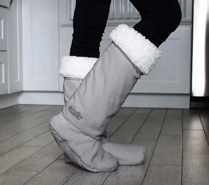 Wrap Your Feet In Warm, Fuzzy Bliss With <a Style="Display:inline;" Href="Https://Www.amazon.com/Comfy-Non-Skid-Sherpa-Slipper-Socks/Dp/B07mvqy4l6?crid=14xlelqijitom&dib=eyj2ijoimsj9.dfcvu3mzgqxjm3jdjrkamoxwwv_hk0ez9sz3tsnyntcqrux4ztfwxvkuulxqejttrbph-Qsj5dj6ewucph5nikkkaase6n_shq7pgucz8qk_su3kbacrg-Jwt0p7gp3dakwq6tsg3ndqvyflzttzfb_bafn3k3jdzcwxdmmhjkznhr4g34ojom2tmohcwakuoa6iapxew8vaonigy8cahmc4sekyshhahf2v4ps6og-Zeze3jegirxpg9it52k37sve3qzkcx5aqlptduxnze6rk3llf1tgbb6z2vaqotts12mv0zlrmeee6qxpdsxx2bgof7lt1nvvrxtupcnyntzf83pbouxjncbbns3xbkfpy9u_z3ll-M-Sz-Iqiaujaskerdjbwe3j3a43_6ugk7i9-Smhe6sojngbrz-5pmjg23n-Qnmxed-Kn-70fsyh8.zolcpqdrsdz0wu0ut6sbp1vjfqf7wu91cv61hiiacze&dib_tag=se&keywords=shark%2btank&qid=1737973851&sprefix=sharktank%2caps%2c381&sr=8-26&th=1&linkcode=ll1&tag=bppeacock-20&linkid=96d0542e1043c06df72e8c9e08be1b40&language=en_us&ref_=as_li_ss_tl" Target="_blank"><span Style="Font: Inherit; Color: #d74b1f;"> Knee High Sherpa Lined Slipper Socks </Span>. These Plush, Sherpa-Lined Wonders Are Like Wearing A Cloud On Your Feet, Providing Cozy Comfort And Relaxation All Day Long